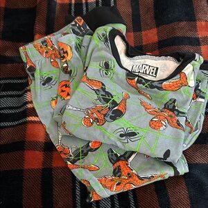 Marvel Spider-Man Gray and Black Pajama Set